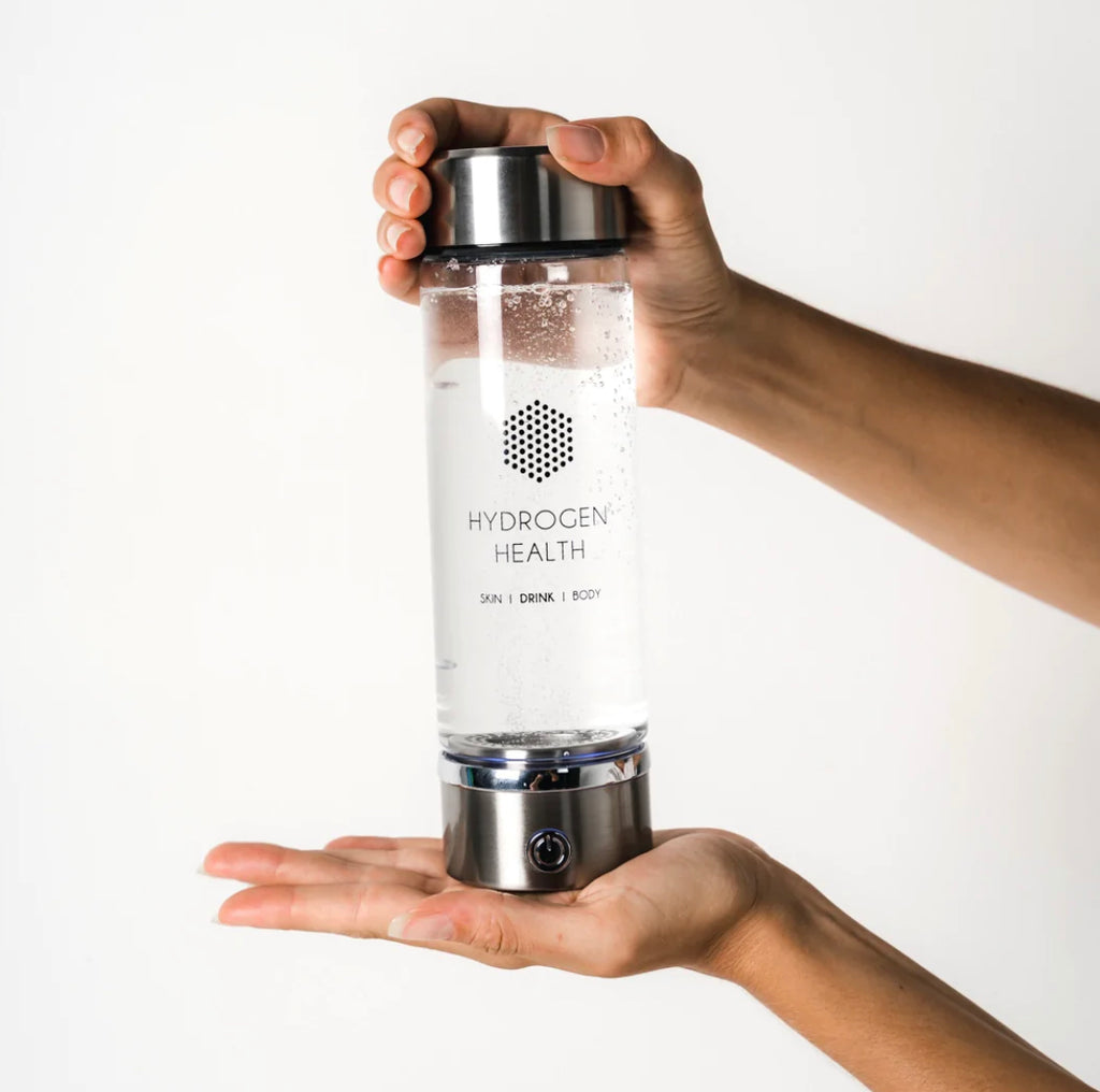 Hydrogen health filtering water bottle | The CALMM